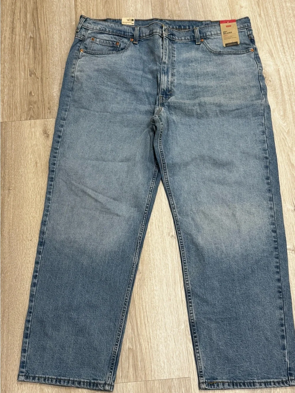 Levis 550 Relaxed Fit Jeans Mens 44x30 Medium Wash Denim Tapered Leg Classic New